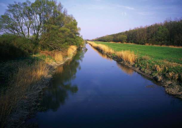     "Einserkanal" near Andau / Hungarian border 